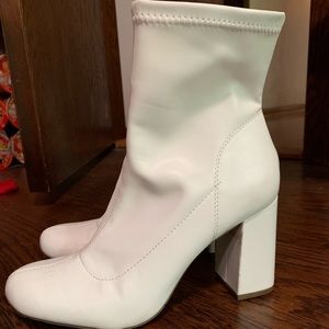 White MIA boots
